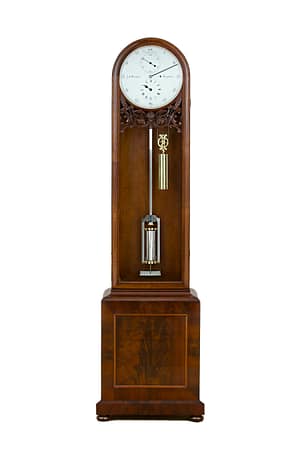 victorian-mahogany-floorstanding-regulator-longcase -clock image of a fine quality victorian flame mahogany jewellers shop regulator dating 1870