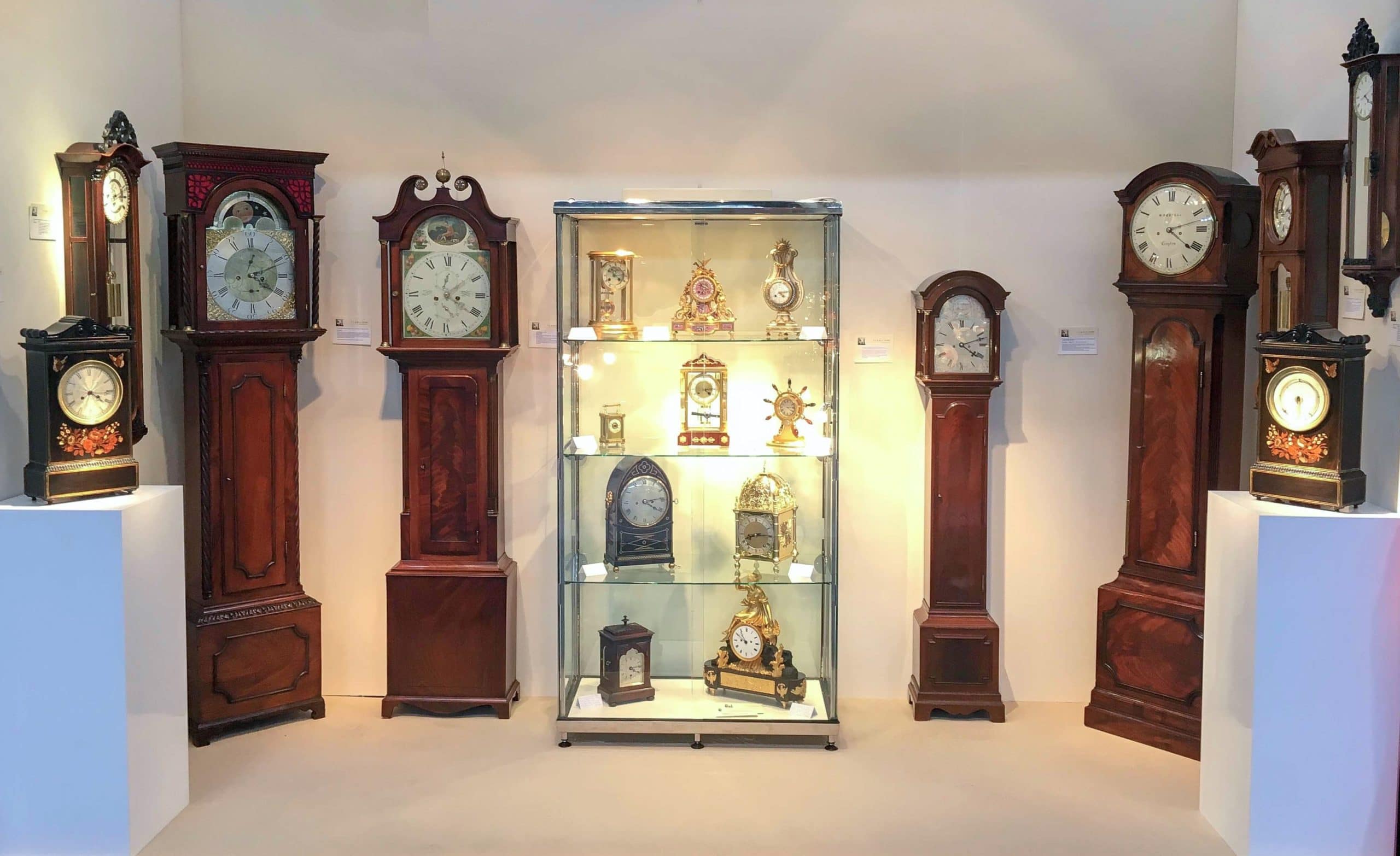 Image of F & RD Story antique clocks showroom