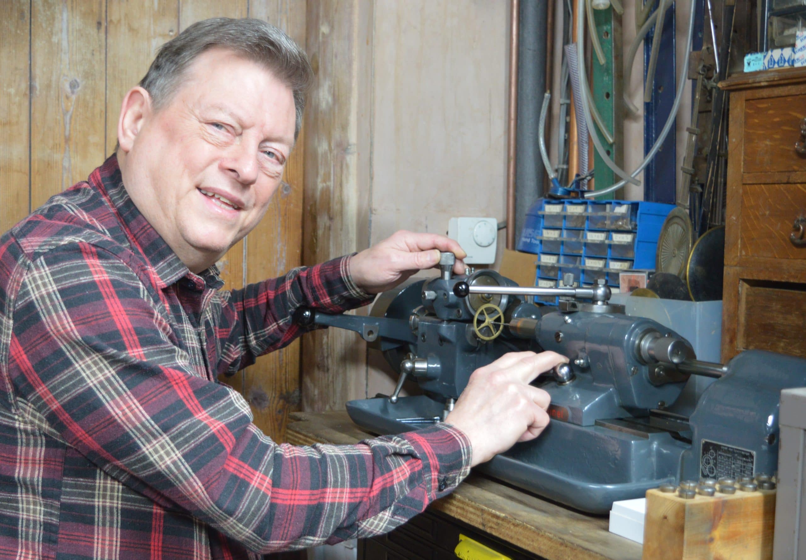 image of clockmaker Kevin Dale FBHI