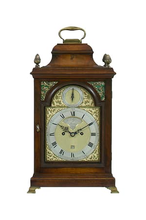 antique-london-georgian-bracket-clock-verge image of an inverted bell top Georgian mahogany bracket clock with brass dial circa 1770