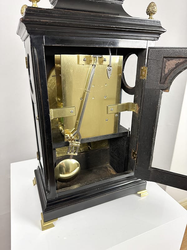 john-ross-scottish-georgian-fusee-antique-bracket-clock-movement Internal image showing the fully restored antique bracket clock movement.
