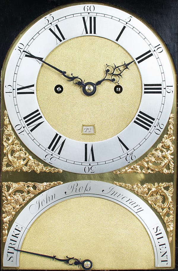 john-ross-scottish-georgian-fusee-antique-bracket-clock-dial The beautifully executed engraved brass dial with applied silvered zones and gilded cast spandrels on this Scottish antique bracket clock