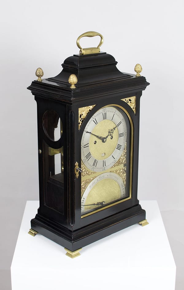 john-ross-scottish-georgian-fusee-antique-bracket-clock-side-view A side view image of the antique bracket clock showing the glazed viewing windows